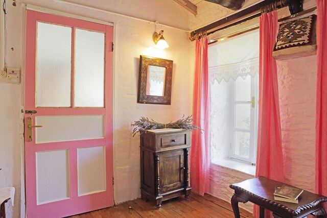 Cottage 4 5